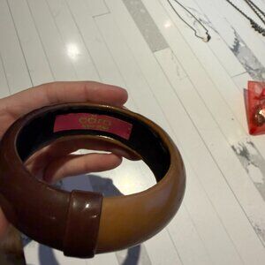 Cara New York Chunky Leather-Look Bangle – Two-Tone Brown